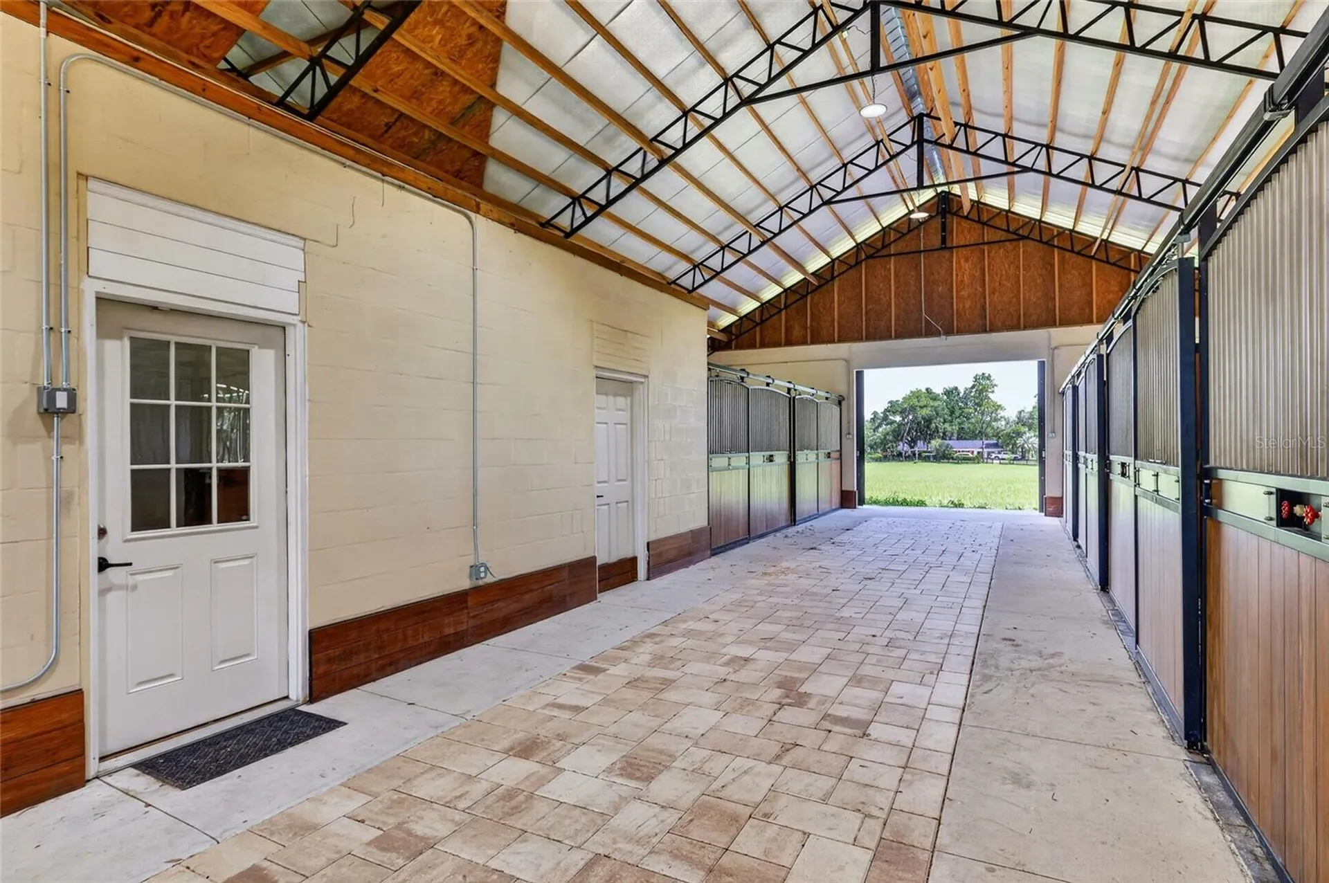 8544 NW 160th Avenue Morriston FL 32668