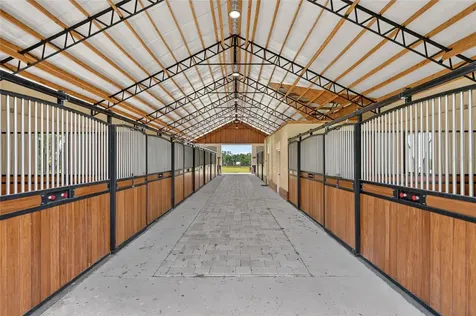 8544 NW 160th Avenue Morriston FL 32668