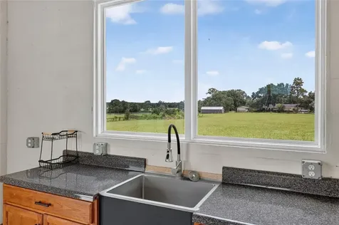 8544 NW 160th Avenue Morriston FL 32668