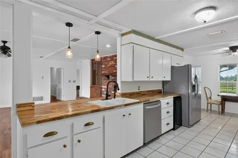 8544 NW 160th Avenue Morriston FL 32668