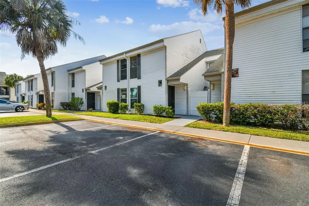 726 Haven Place Tarpon Springs FL 34689