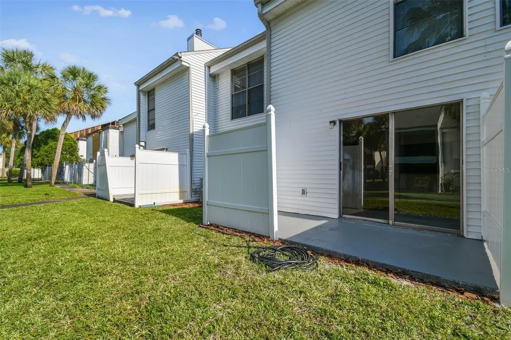 726 Haven Place Tarpon Springs FL 34689