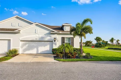 1867 Nottingham Trail Punta Gorda FL 33980