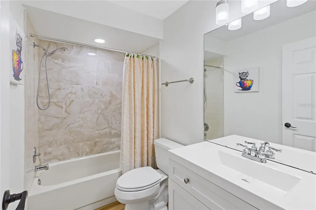 5265 E Bay Drive Clearwater FL 33764