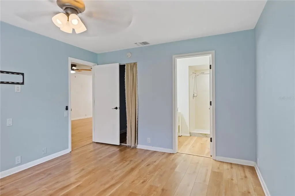 5265 E Bay Drive Clearwater FL 33764