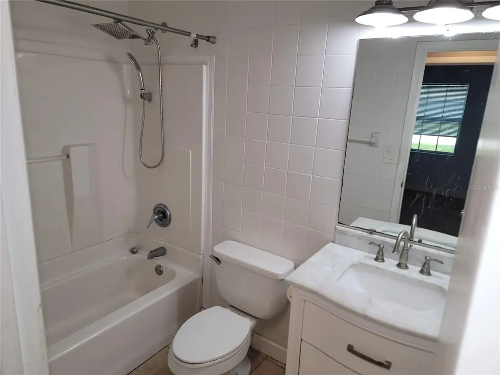 26424 SW 1 Street Newberry FL 32669