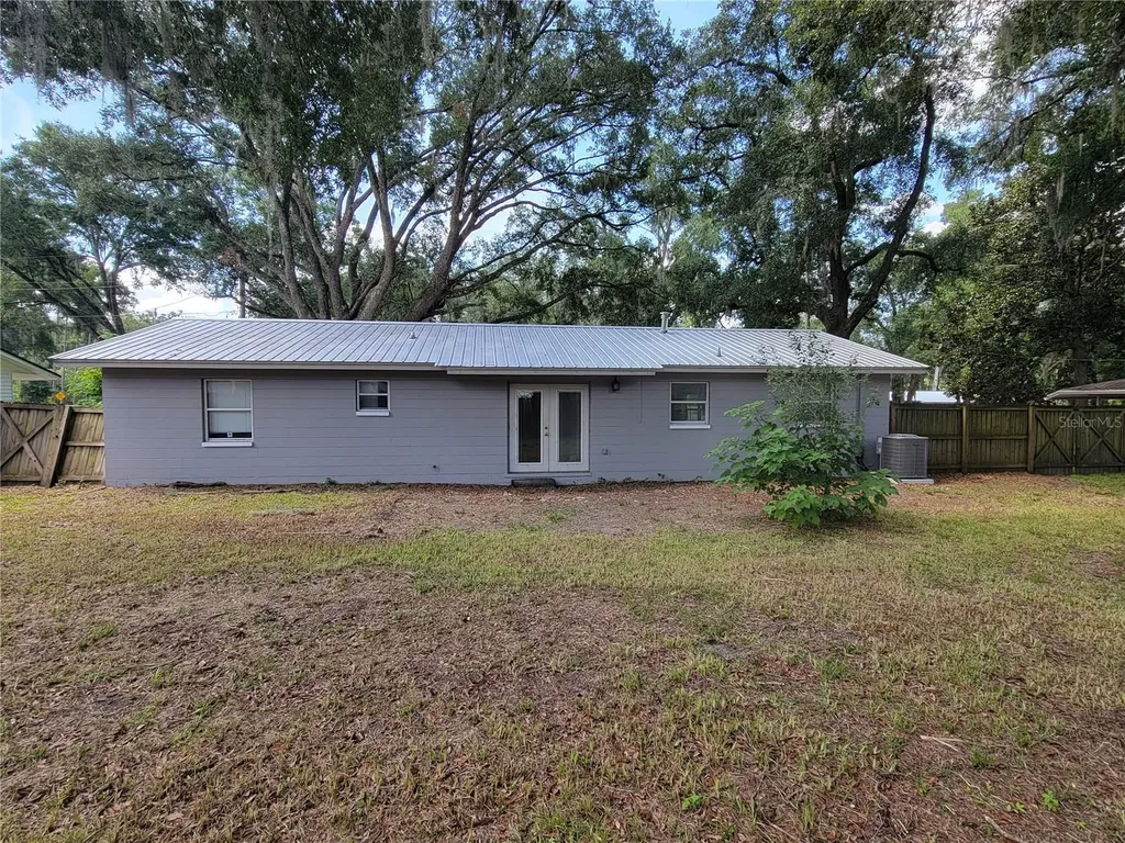 26424 SW 1 Street Newberry FL 32669
