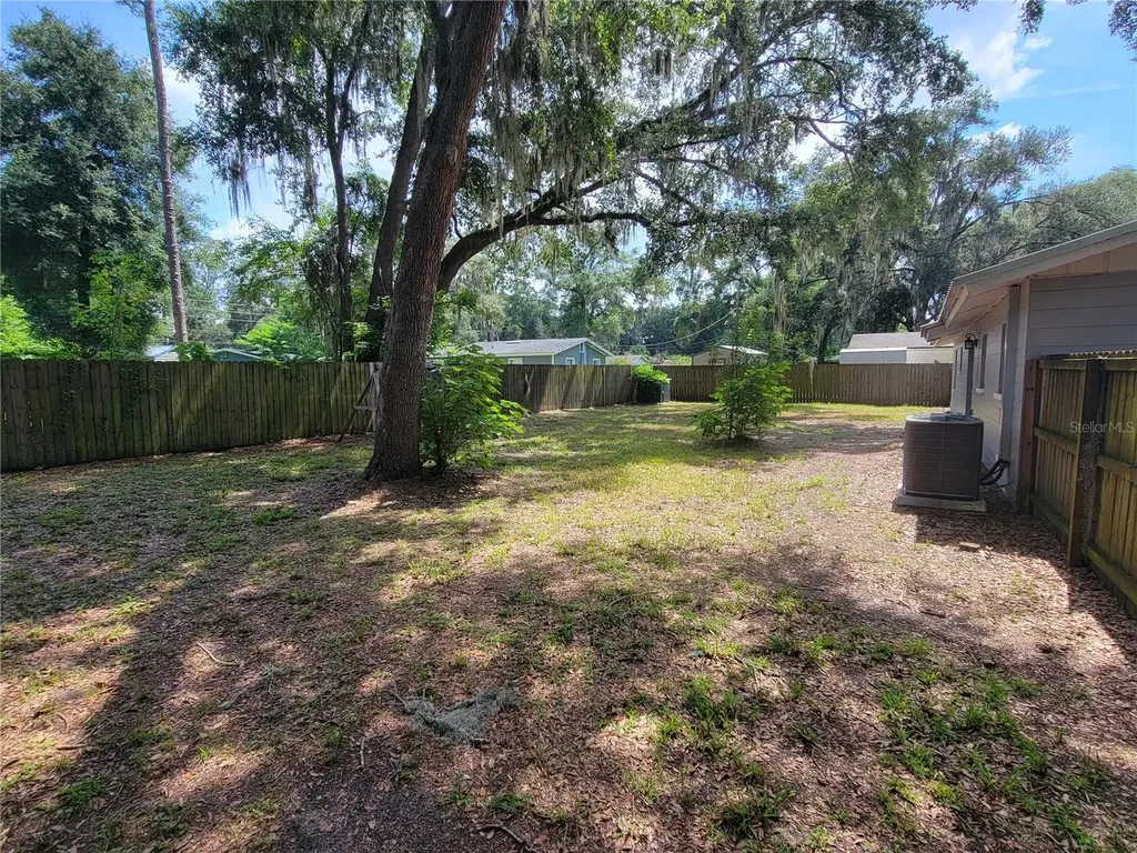 26424 SW 1 Street Newberry FL 32669