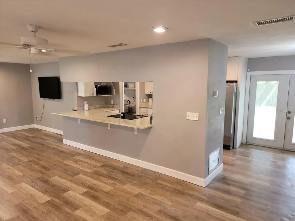 26424 SW 1 Street Newberry FL 32669