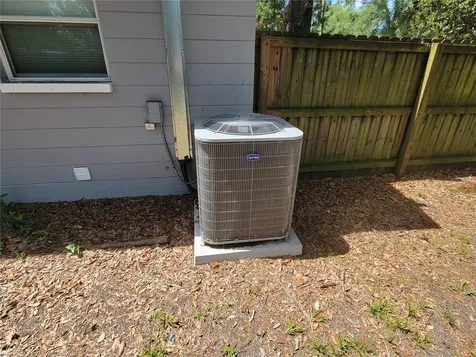 26424 SW 1 Street Newberry FL 32669