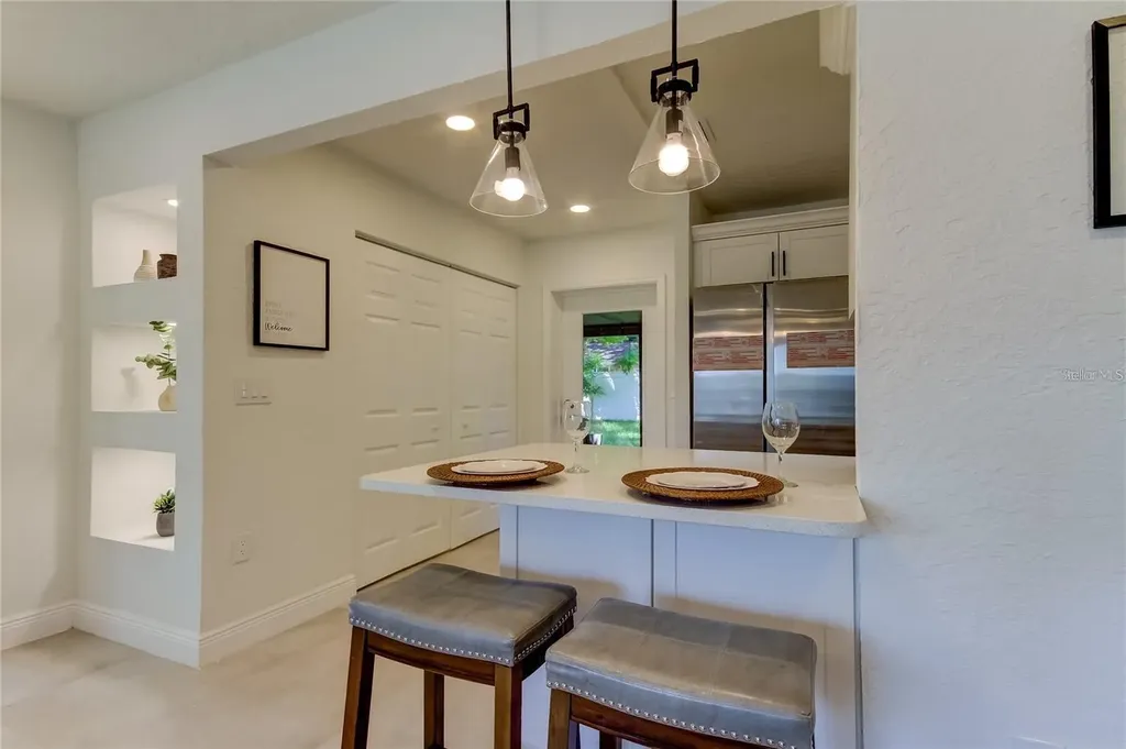 10932 Village Green Avenue Seminole FL 33772