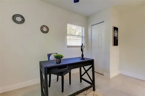10932 Village Green Avenue Seminole FL 33772