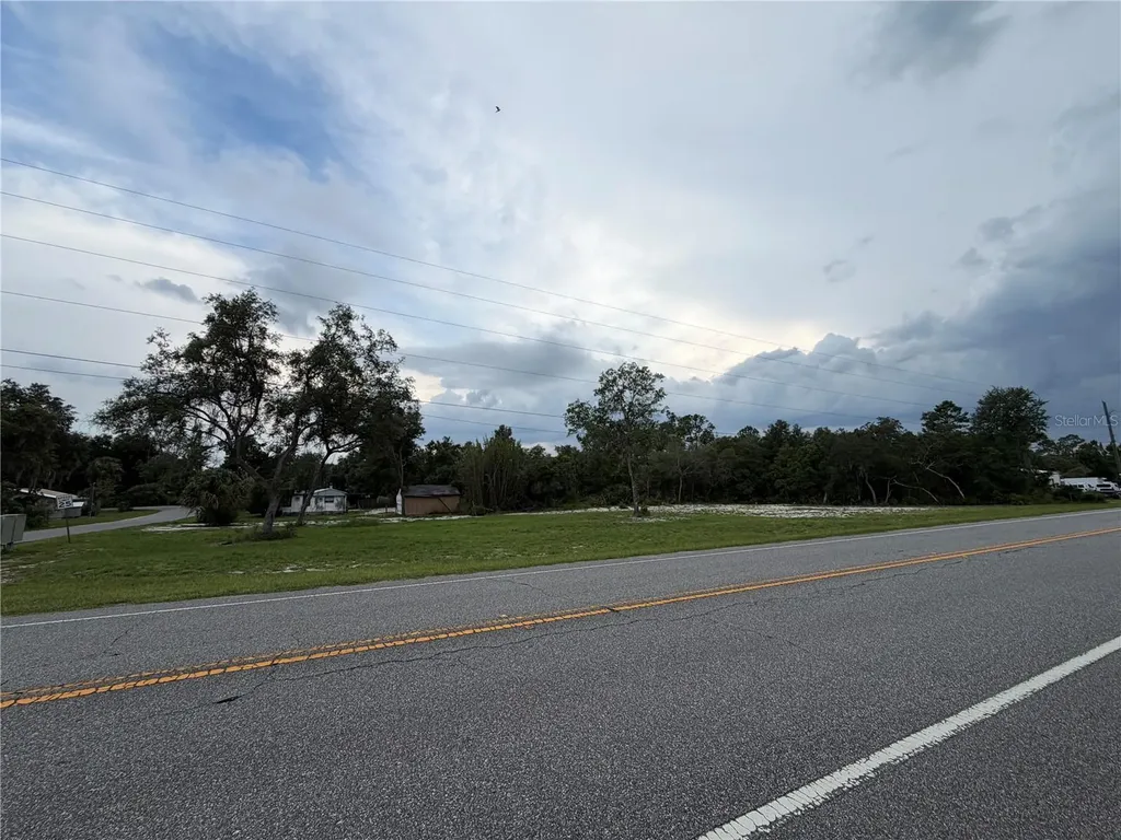 County Road 42 Deland FL 32720