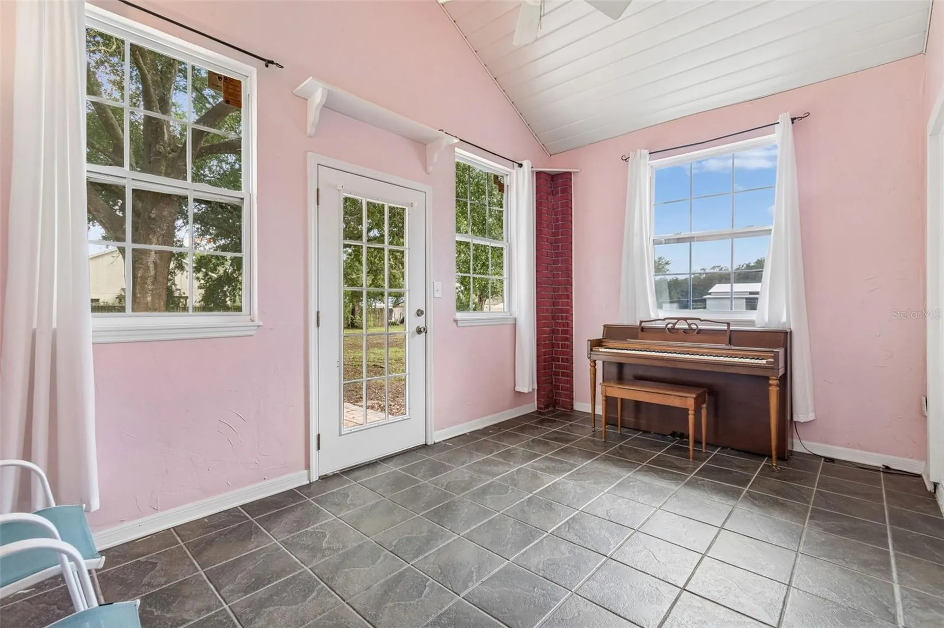 203 Cagle Road Brandon FL 33511