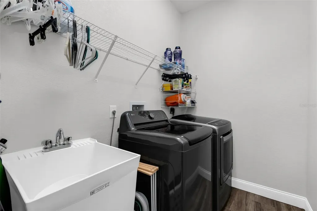 2439 Wilburn Terrace North Port FL 34288