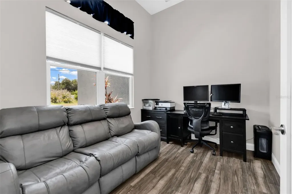 2439 Wilburn Terrace North Port FL 34288