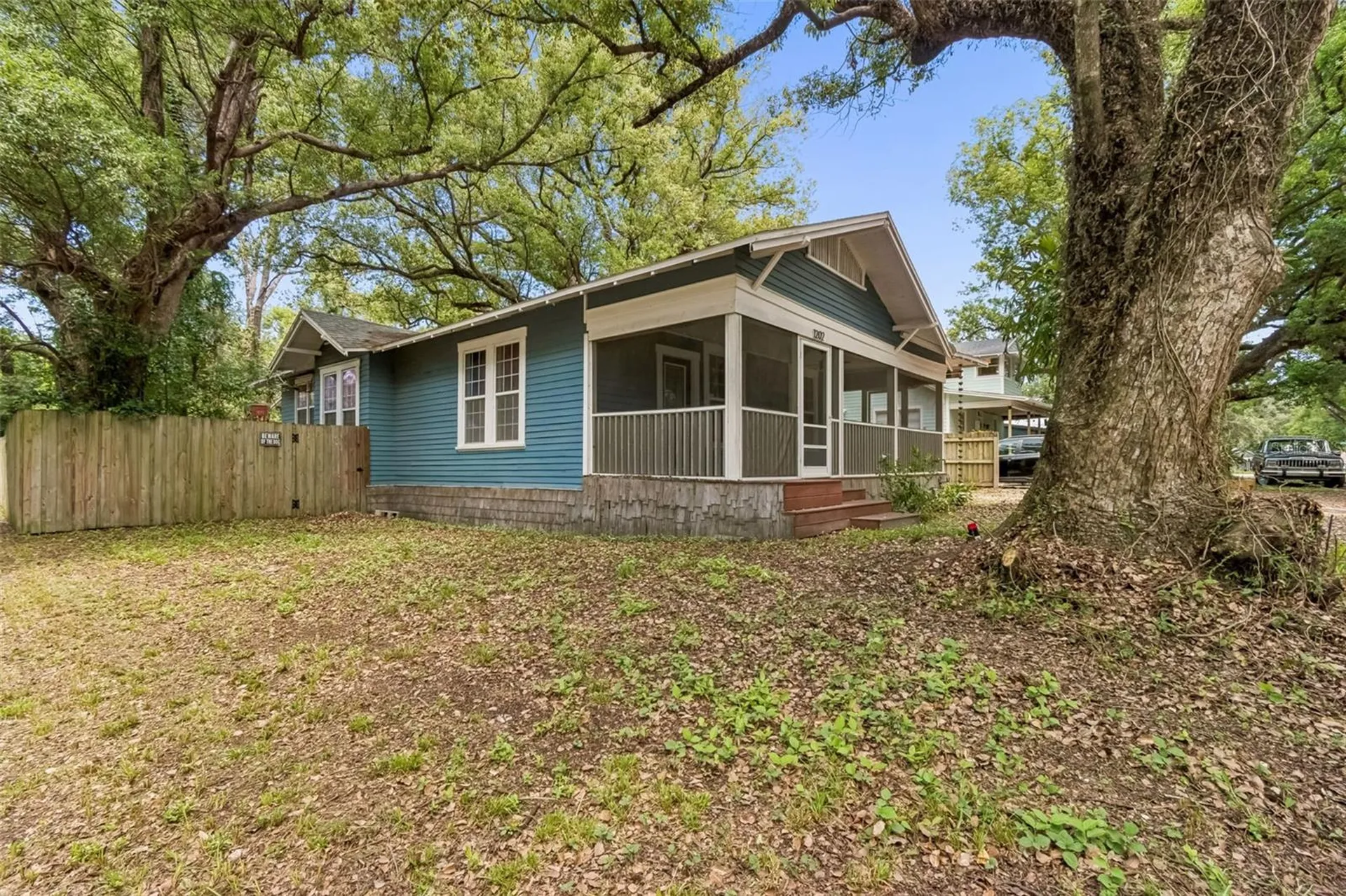 1202 E Louisiana Avenue Tampa FL 33603