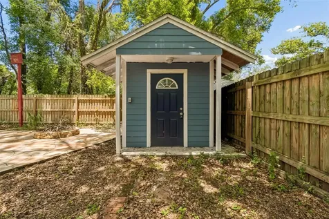 1202 E Louisiana Avenue Tampa FL 33603
