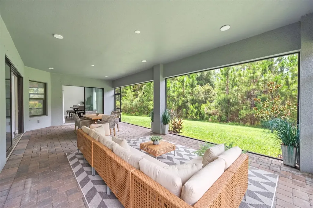 4441 Albero Place Wesley Chapel FL 33543