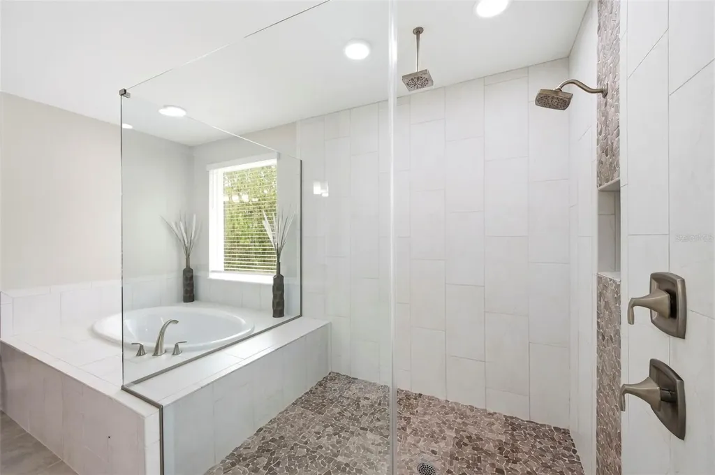 4441 Albero Place Wesley Chapel FL 33543
