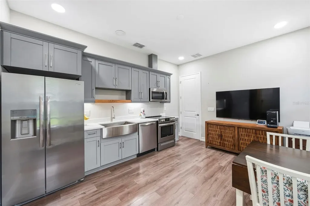 4441 Albero Place Wesley Chapel FL 33543