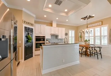 10119 Deercliff Drive Tampa FL 33647