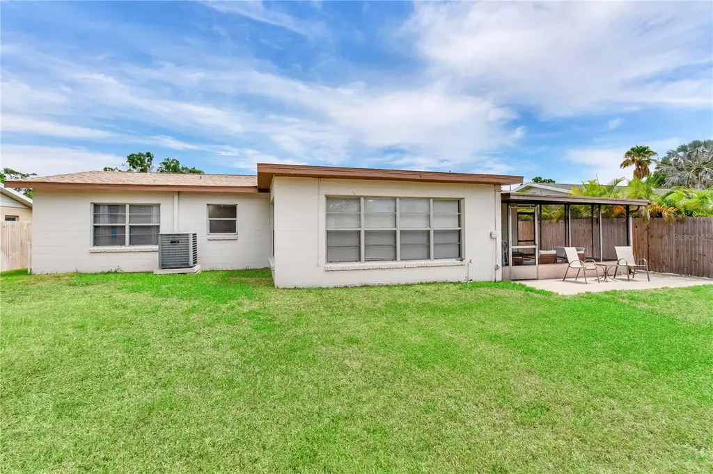 4416 W Bay Court Avenue Tampa FL 33611