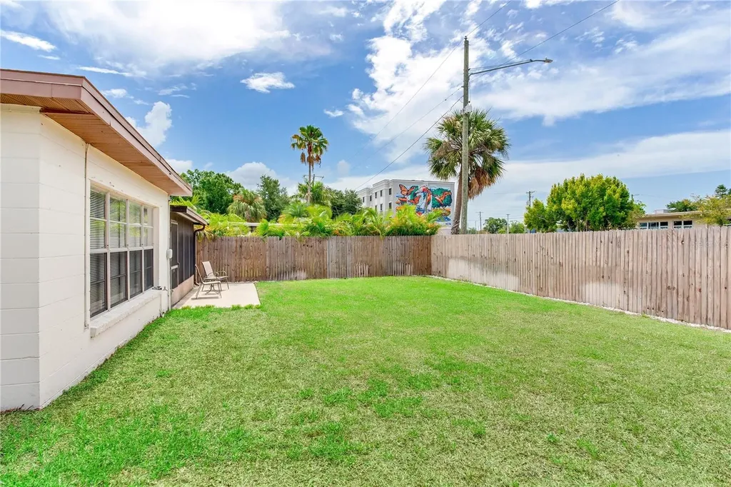 4416 W Bay Court Avenue Tampa FL 33611