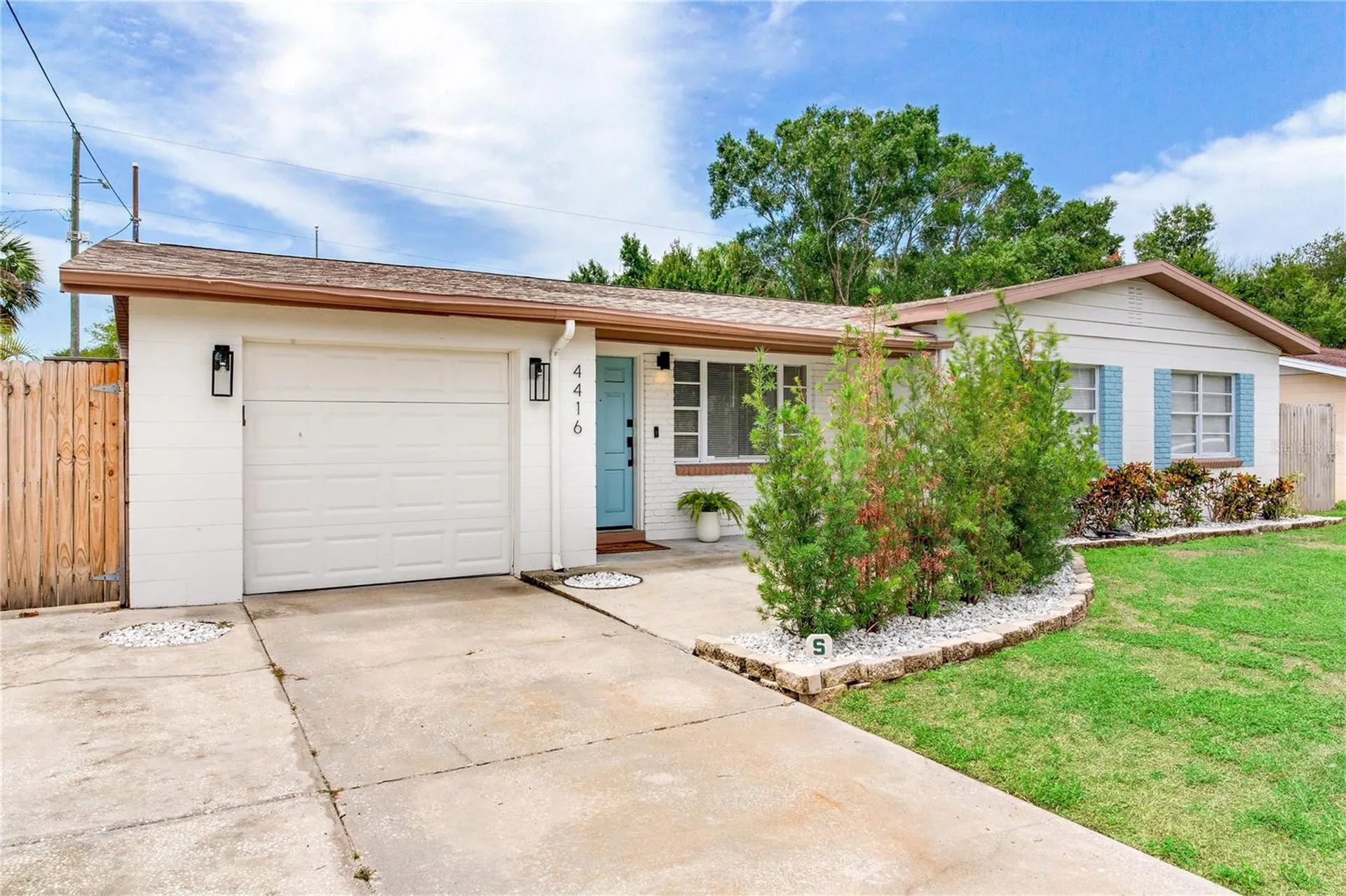 4416 W Bay Court Avenue Tampa FL 33611
