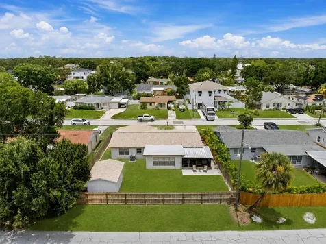 4416 W Bay Court Avenue Tampa FL 33611