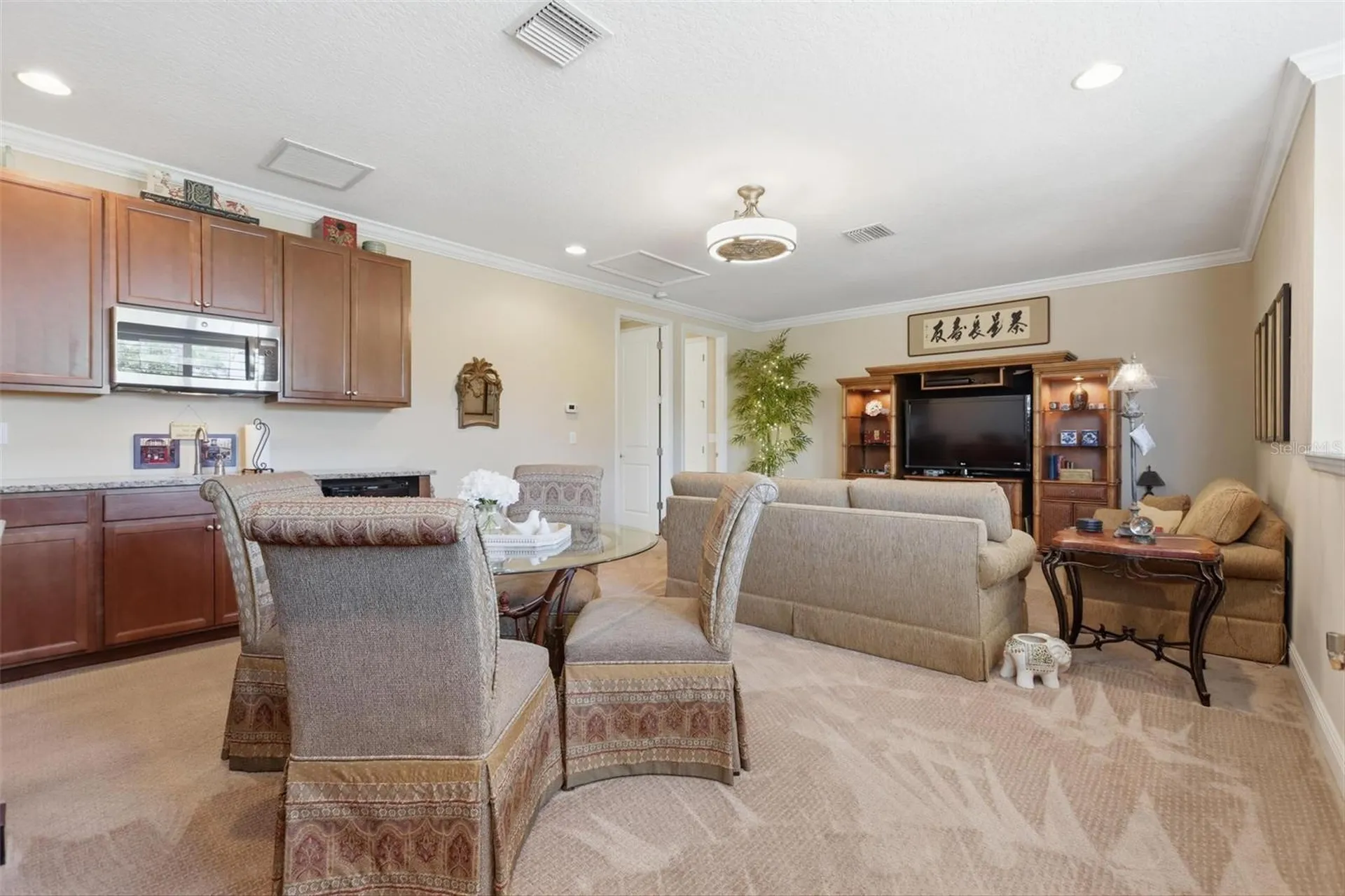 918 S Victoria Hills Drive Deland FL 32724