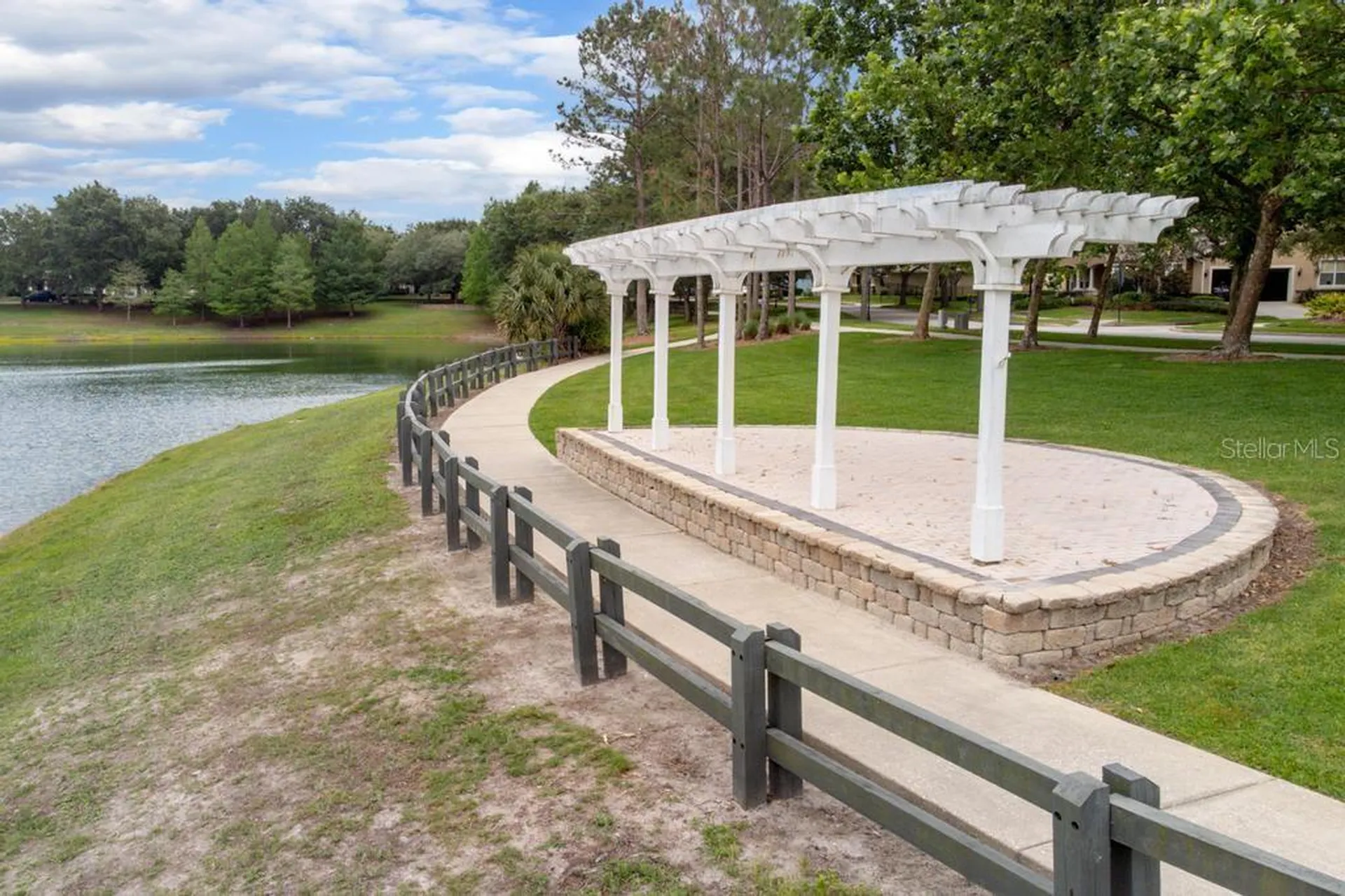918 S Victoria Hills Drive Deland FL 32724