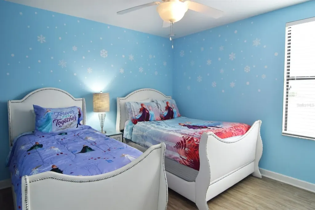 1402 Moon Valley Drive Davenport FL 33896