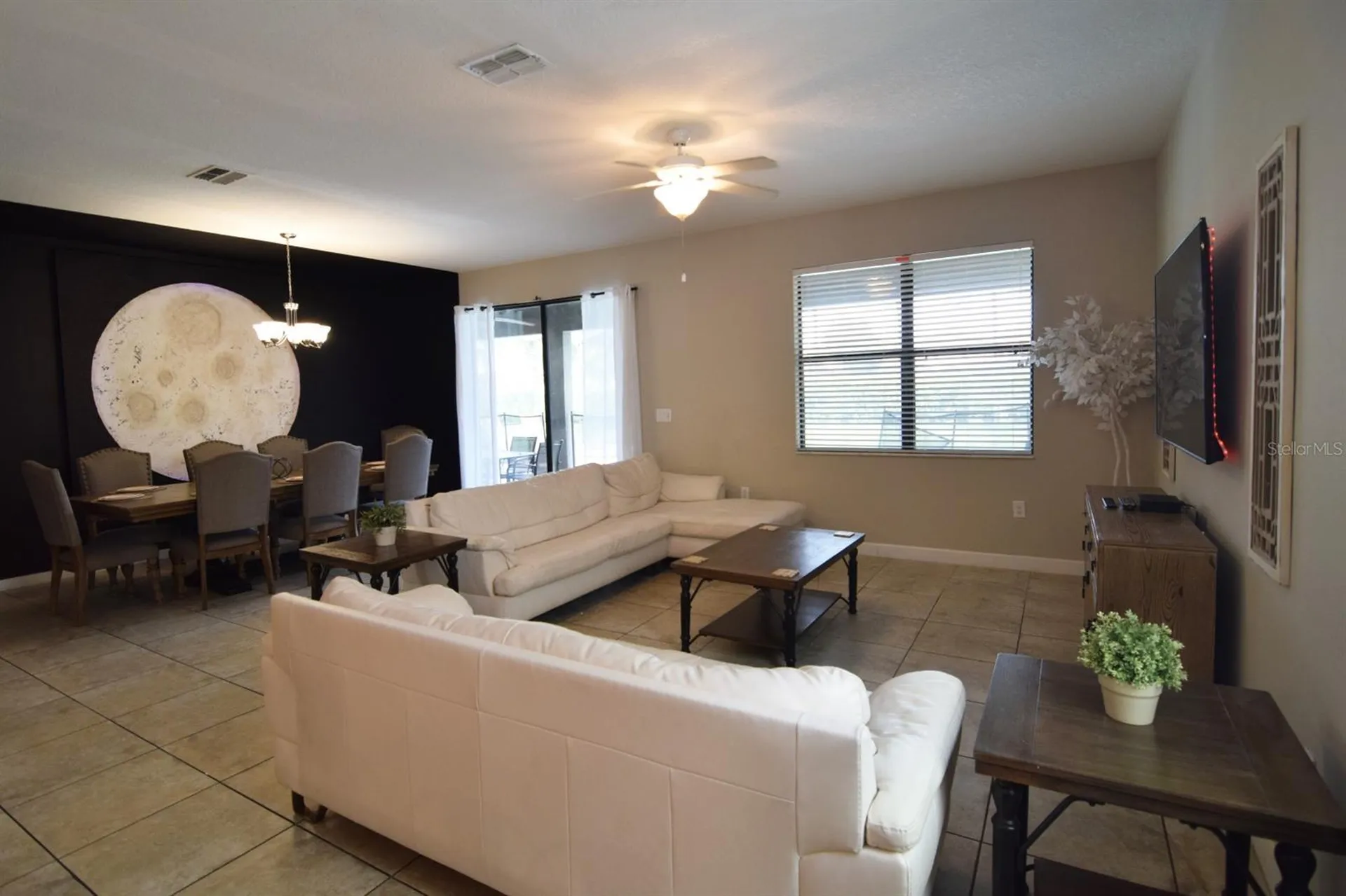 1402 Moon Valley Drive Davenport FL 33896