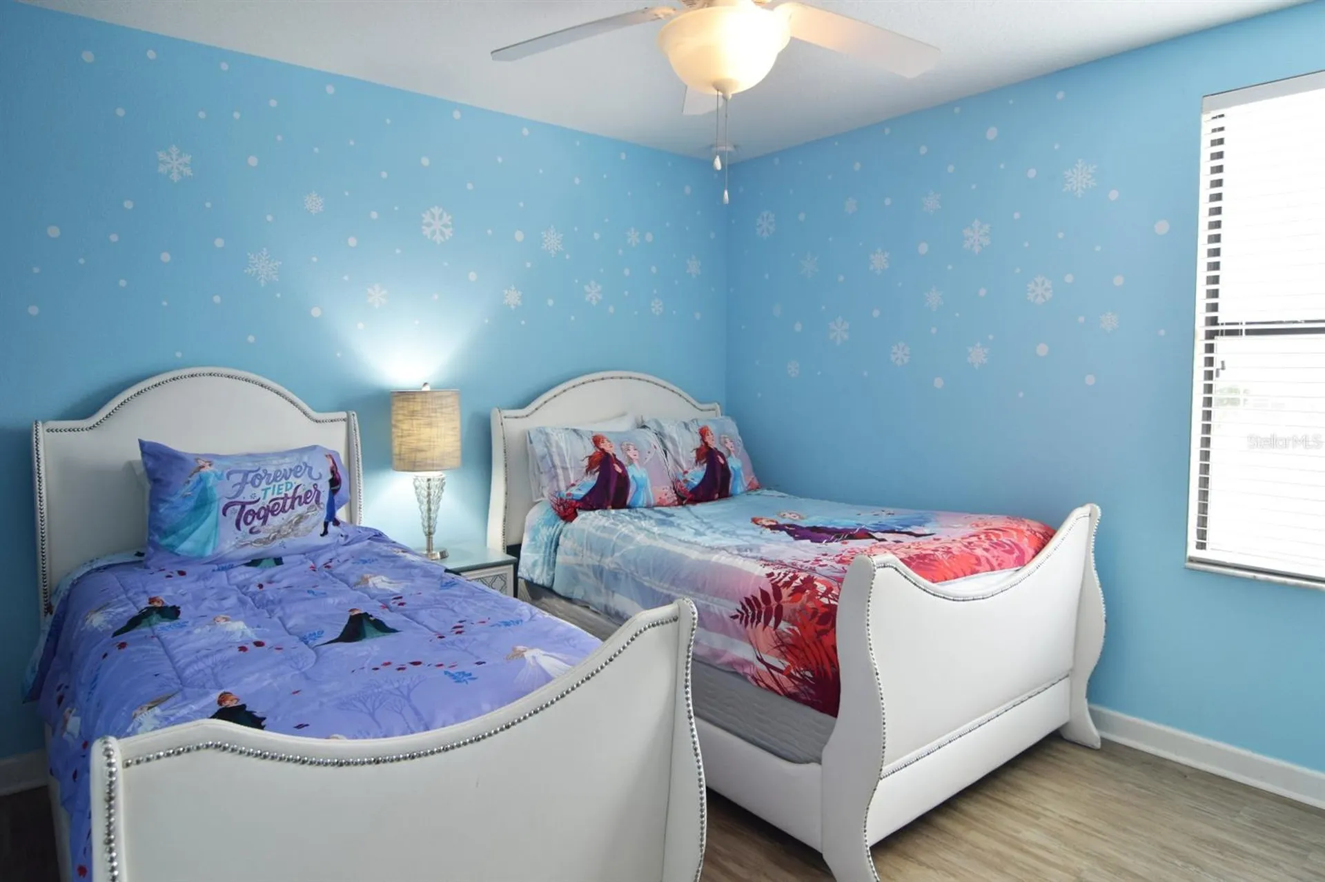 1402 Moon Valley Drive Davenport FL 33896