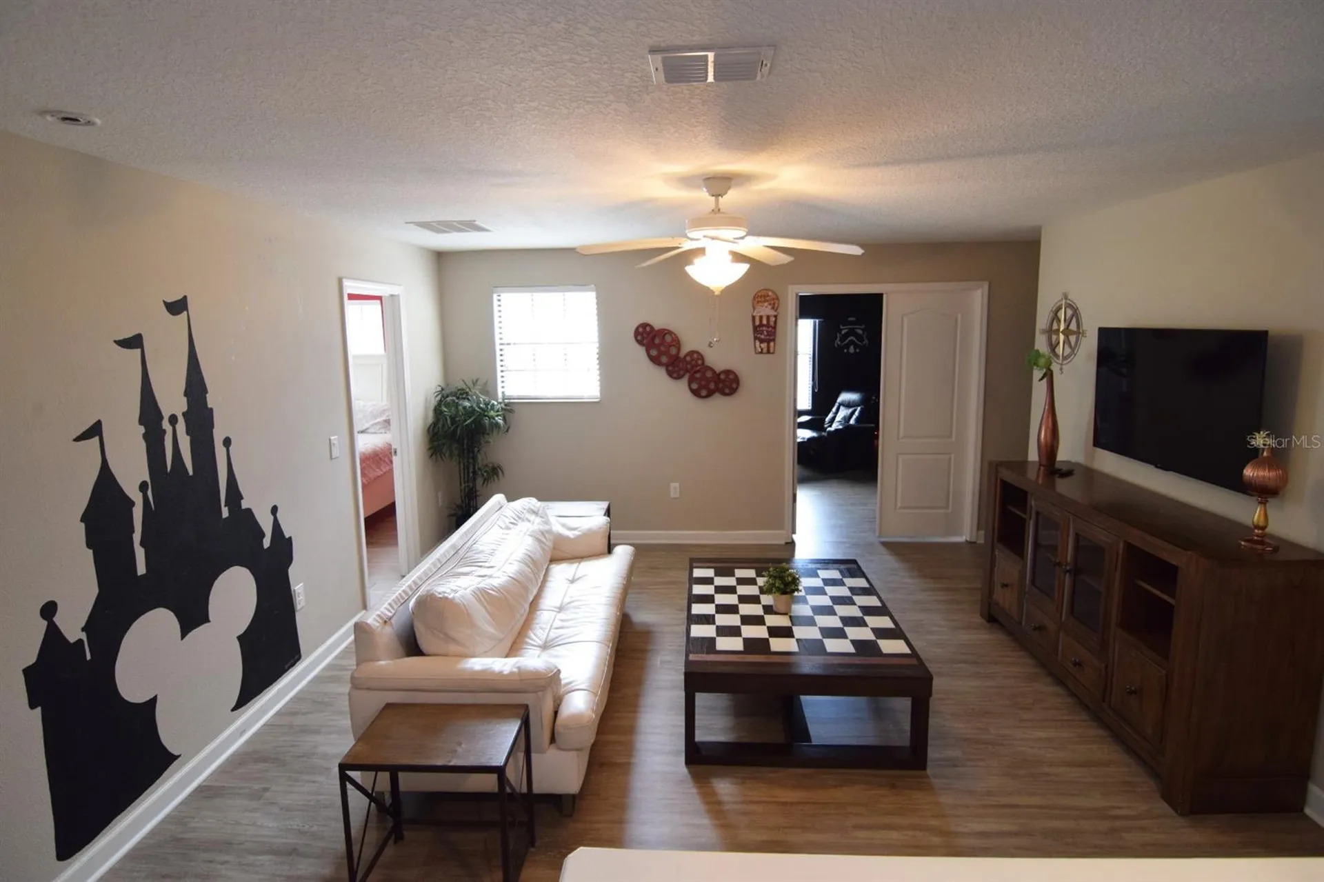 1402 Moon Valley Drive Davenport FL 33896