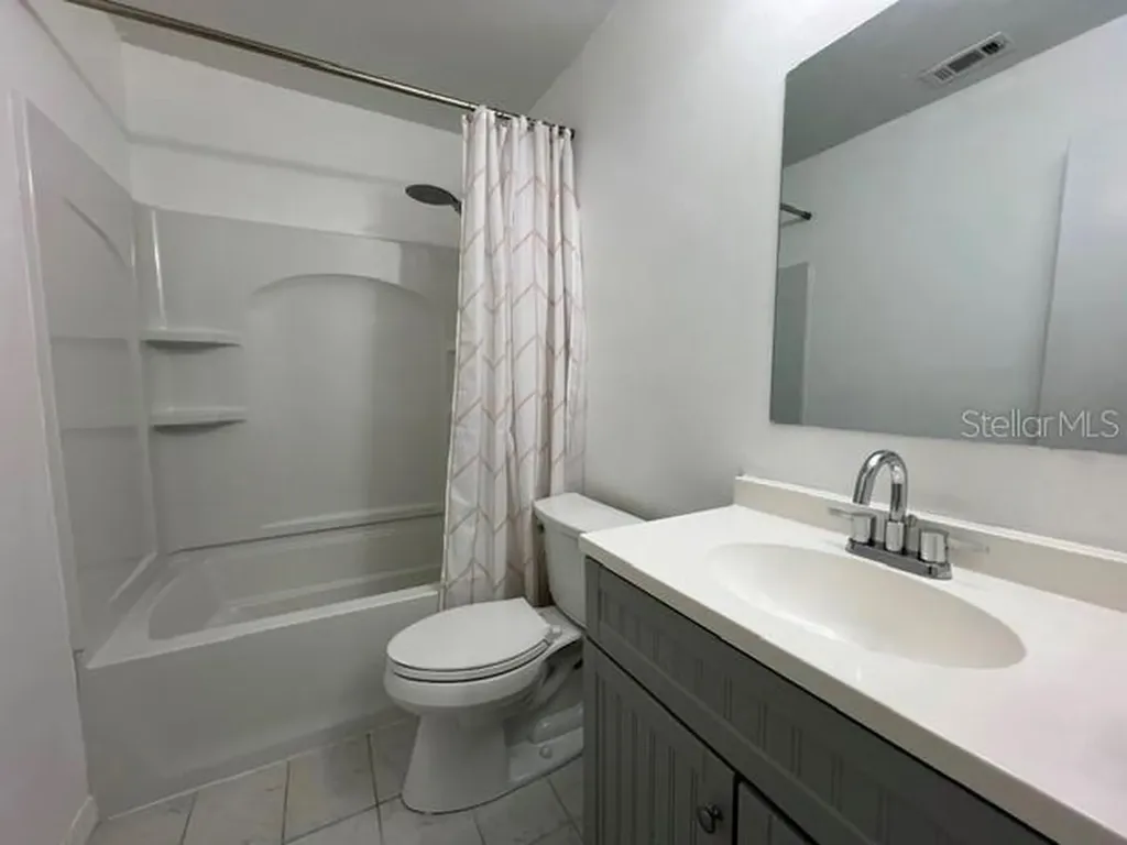 7200 SW 8th Avenue Gainesville FL 32607