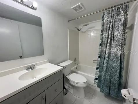7200 SW 8th Avenue Gainesville FL 32607