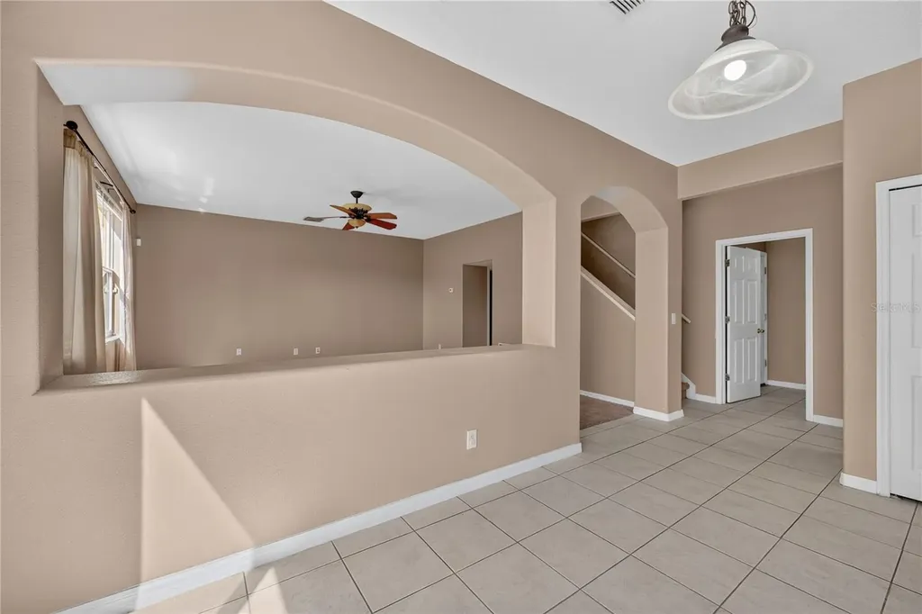 223 Largovista Drive Oakland FL 34787