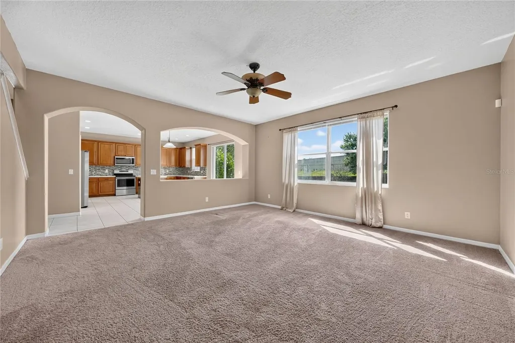 223 Largovista Drive Oakland FL 34787