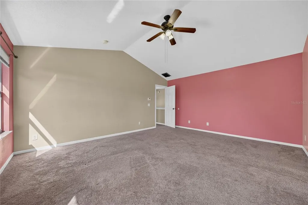 223 Largovista Drive Oakland FL 34787