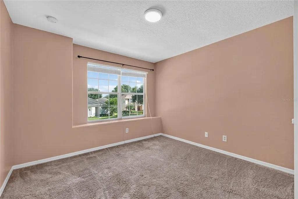 223 Largovista Drive Oakland FL 34787