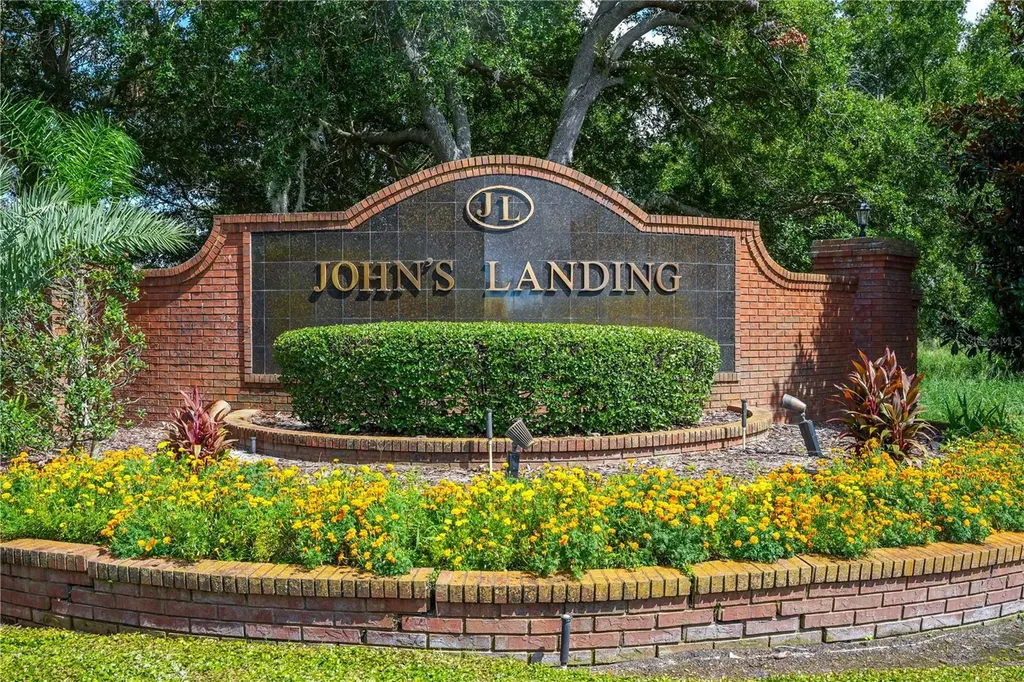 223 Largovista Drive Oakland FL 34787