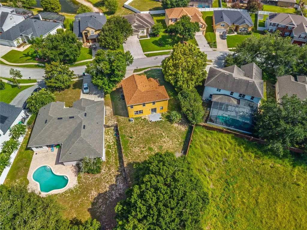 223 Largovista Drive Oakland FL 34787