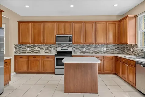 223 Largovista Drive Oakland FL 34787