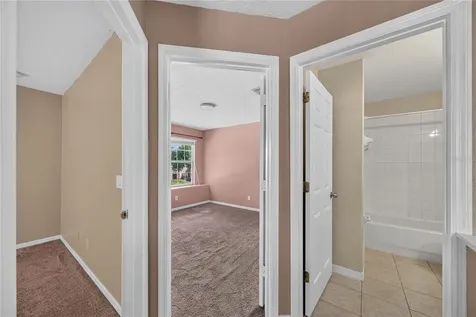 223 Largovista Drive Oakland FL 34787