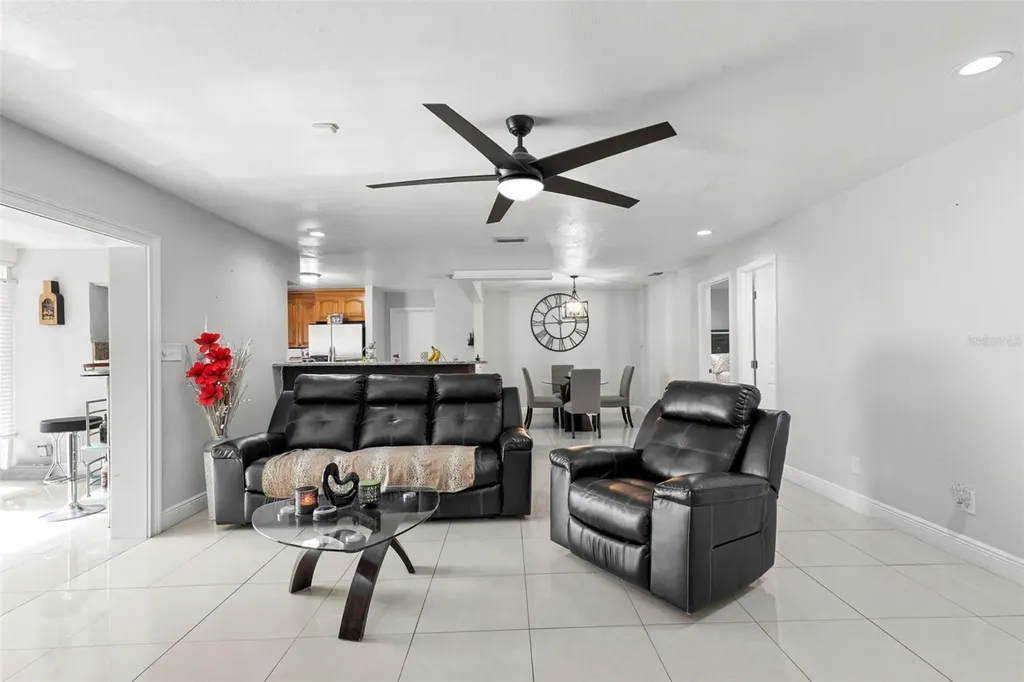 6920 N Cameron Avenue Tampa FL 33614