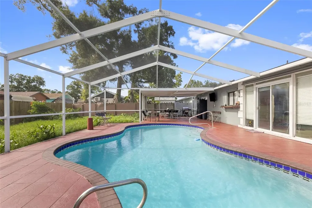 6920 N Cameron Avenue Tampa FL 33614