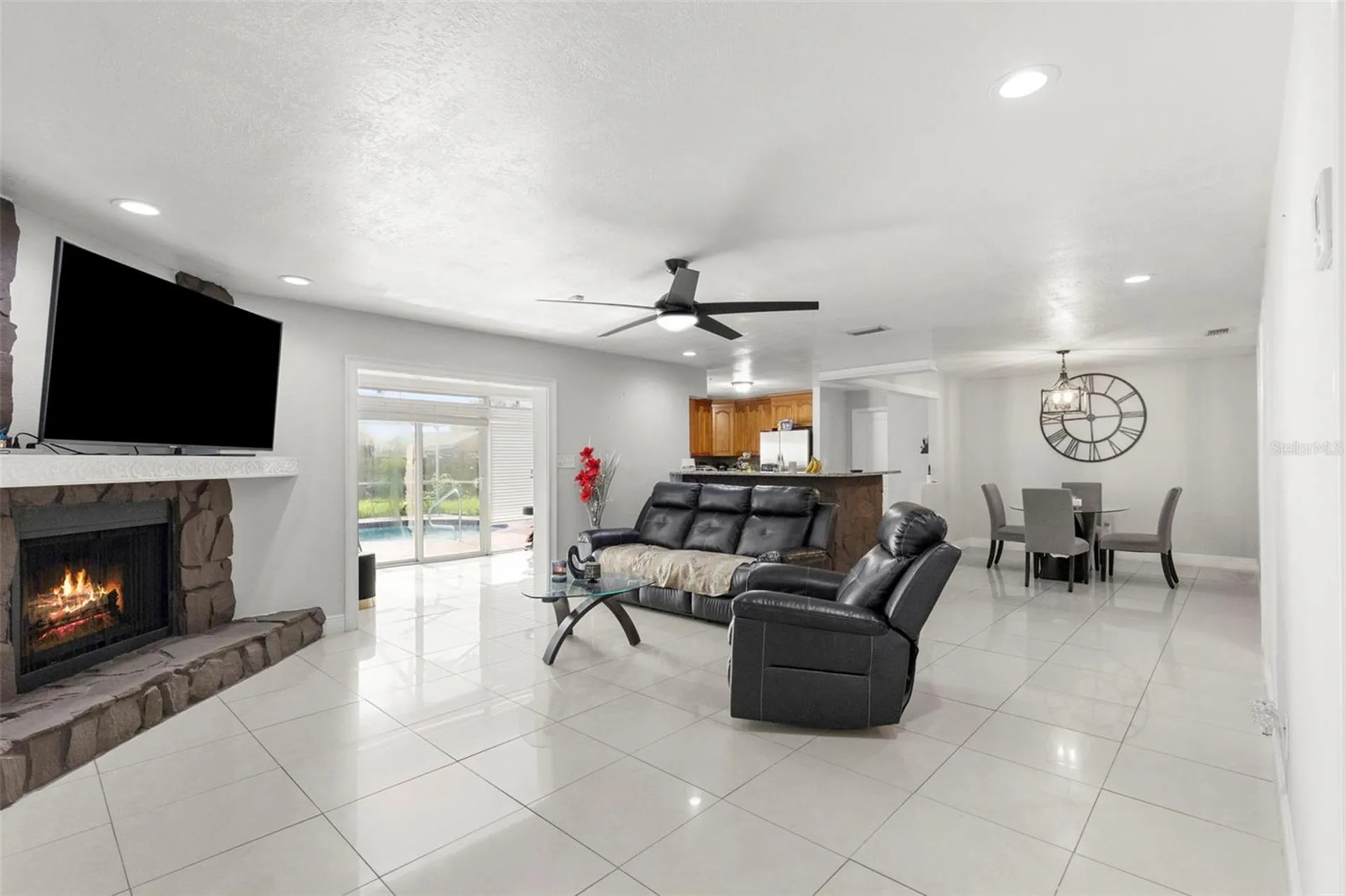 6920 N Cameron Avenue Tampa FL 33614
