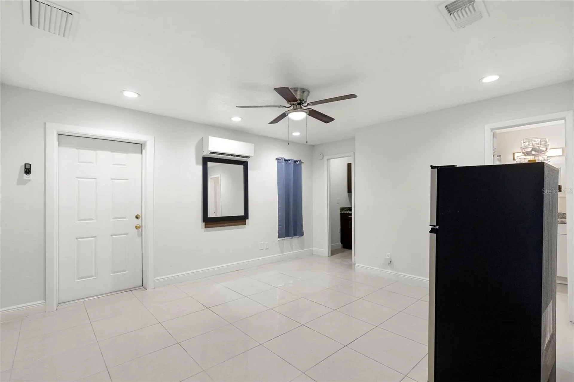 6920 N Cameron Avenue Tampa FL 33614